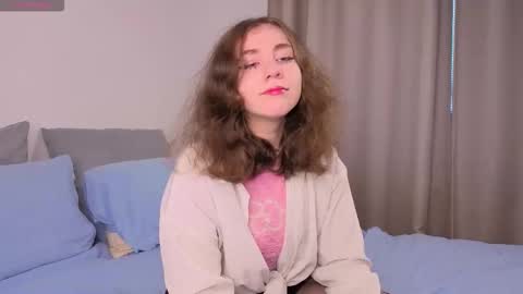 Maxin online show from September 21, 9:02 am