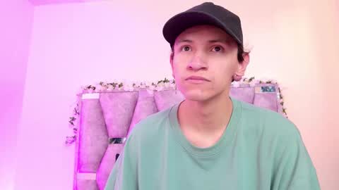 Iris online show from March 13, 5:16 pm