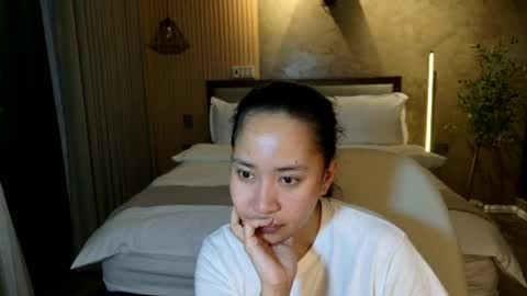 irish andres online show from April 22, 10:33 am