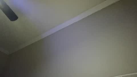 Irispink1 online show from December 15, 3:24 am