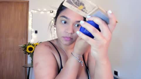 iris online show from February 18, 11:54 am