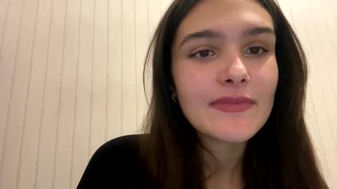 irisss31 online show from December 7, 3:58 pm