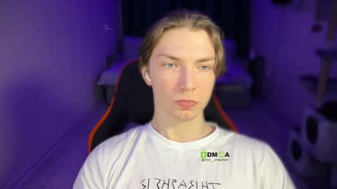 Iron online show from December 20, 9:28 pm