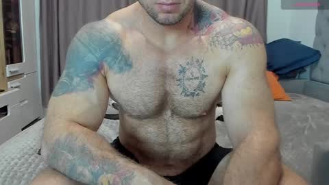 Snapshot of ironhulk22 chatting on January 26, 10:55 am ironhulk22 online show from January 26, 10:55 am