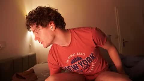 Sam online show from November 17, 11:40 pm