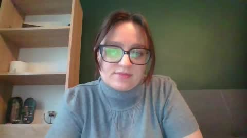 Paris online show from April 13, 5:33 am