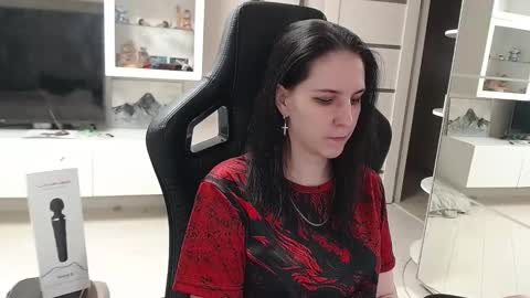 Irwi Tomboy online show from February 23, 7:11 am