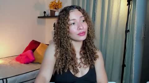 isa_____ online show from October 18, 2:05 am