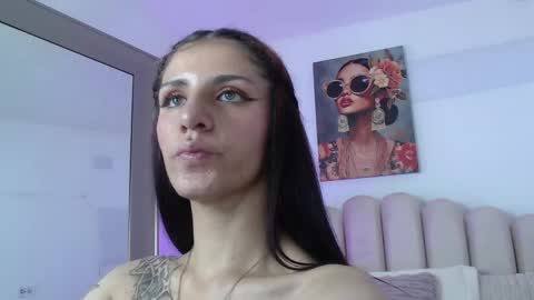 isa_bigass online show from October 8, 5:24 am
