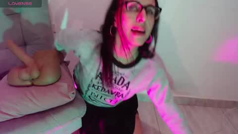 Isabella Hall online show from March 8, 2:26 am