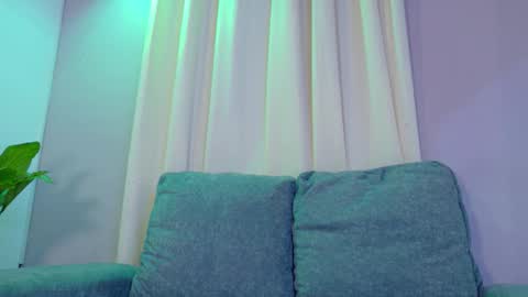 Isabella online show from February 16, 2:37 pm