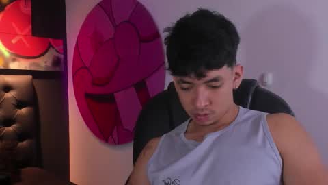 isaac_cryston online show from September 16, 8:12 pm