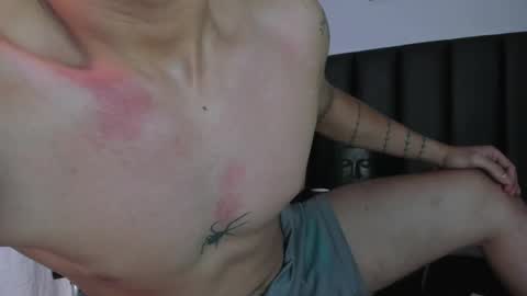 isaac_cryston online show from March 12, 8:31 pm