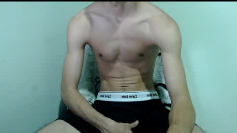 isaac online show from April 12, 3:21 am