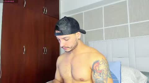 Isaac Surez online show from July 9, 1:04 pm