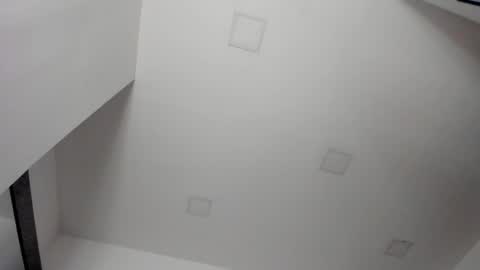 Isabel online show from February 15, 7:51 am