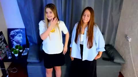 isabel_gold online show from August 10, 5:01 am