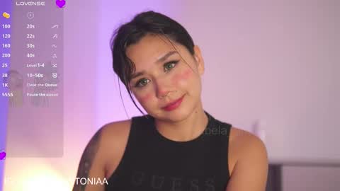    online show from November 18, 1:14 pm