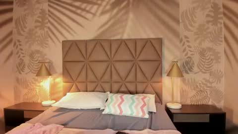 isabelastefano online show from September 22, 4:05 am