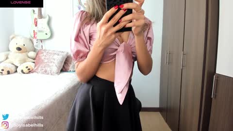 Snapshot of isabelhills chatting on December 27, 6:20 pm Isa online show from December 27, 6:20 pm