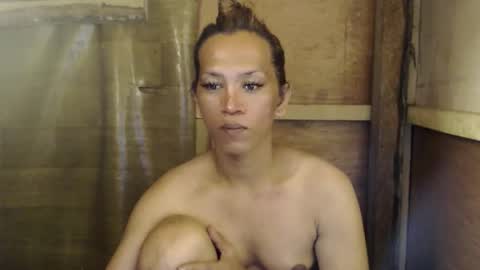 isabellabigcock03 online show from May 26, 2:01 pm