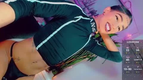 isabellagirs online show from March 29, 4:47 am