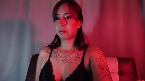 Isabella  online show from January 17, 2:32 am