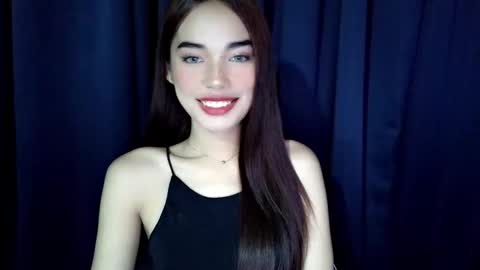 Isabelle online show from April 23, 3:57 pm