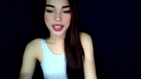 Isabelle online show from July 5, 4:03 pm