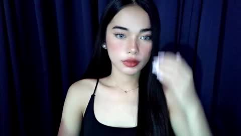 Isabelle online show from January 11, 4:24 pm