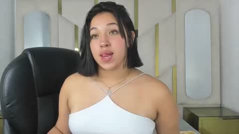 isabellrodriguez18 online show from October 27, 4:45 am