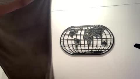 Isa online show from December 19, 2:56 am