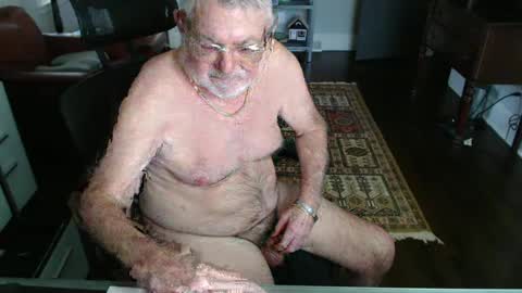 iseemonkeys420 online show from January 29, 7:22 pm