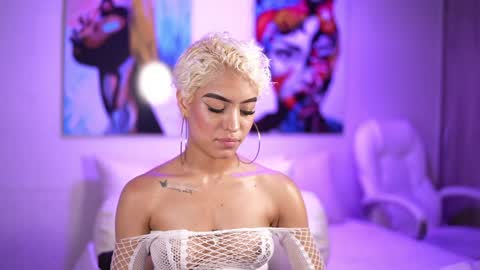 Isis online show from December 17, 1:29 am