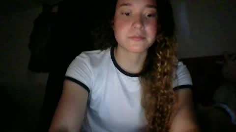 Issa online show from April 4, 12:39 am