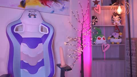 ISSA  online show from March 11, 1:16 am