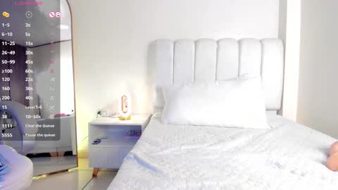 Isa  online show from March 22, 8:29 am