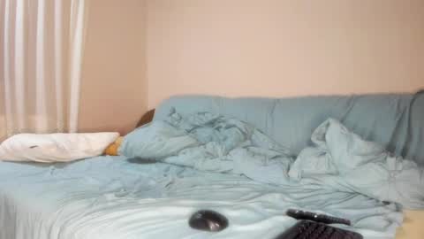 Snapshot of issabelle_69 chatting on October 2, 7:07 am Issabelle online show from October 2, 7:07 am