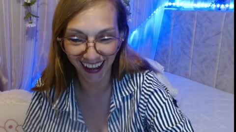 Itala Gomez online show from February 9, 3:11 am