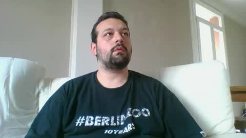 italianbigboy932 online show from April 29, 12:32 pm