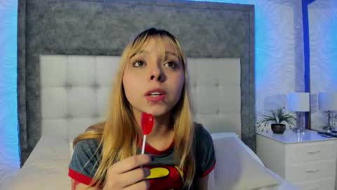 B I B I  online show from October 18, 9:08 pm