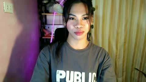 its_chloe20 online show from June 24, 12:23 pm