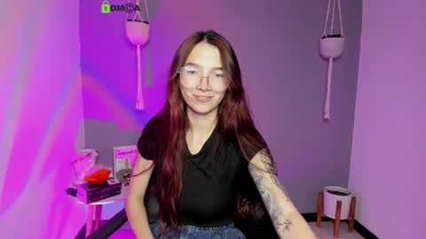 Snapshot of itscamill chatting on February 18, 2:05 am camill online show from February 18, 2:05 am