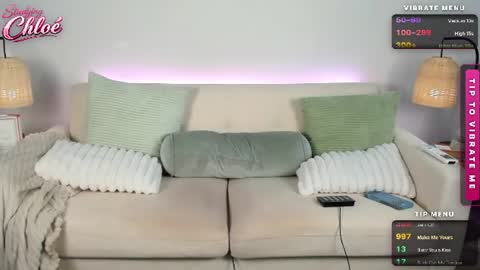 itschloelaurent online show from June 18, 4:34 pm