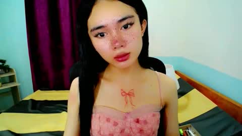 itsmeloveypinay online show from November 3, 2:18 pm