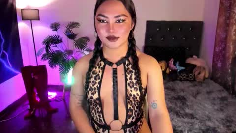 Siana online show from June 1, 9:43 am