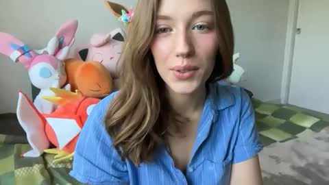 Shea  online show from April 19, 2:07 pm