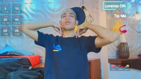 itszairen online show from March 31, 3:18 am