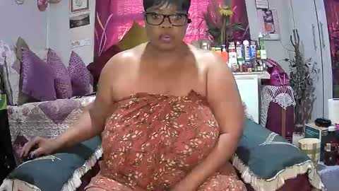 itumeleng74 online show from September 15, 6:59 am