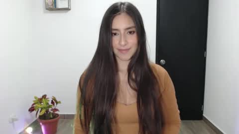 Snapshot of ivanna_angel chatting on October 10, 11:09 pm Ivanna angel online show from October 10, 11:09 pm